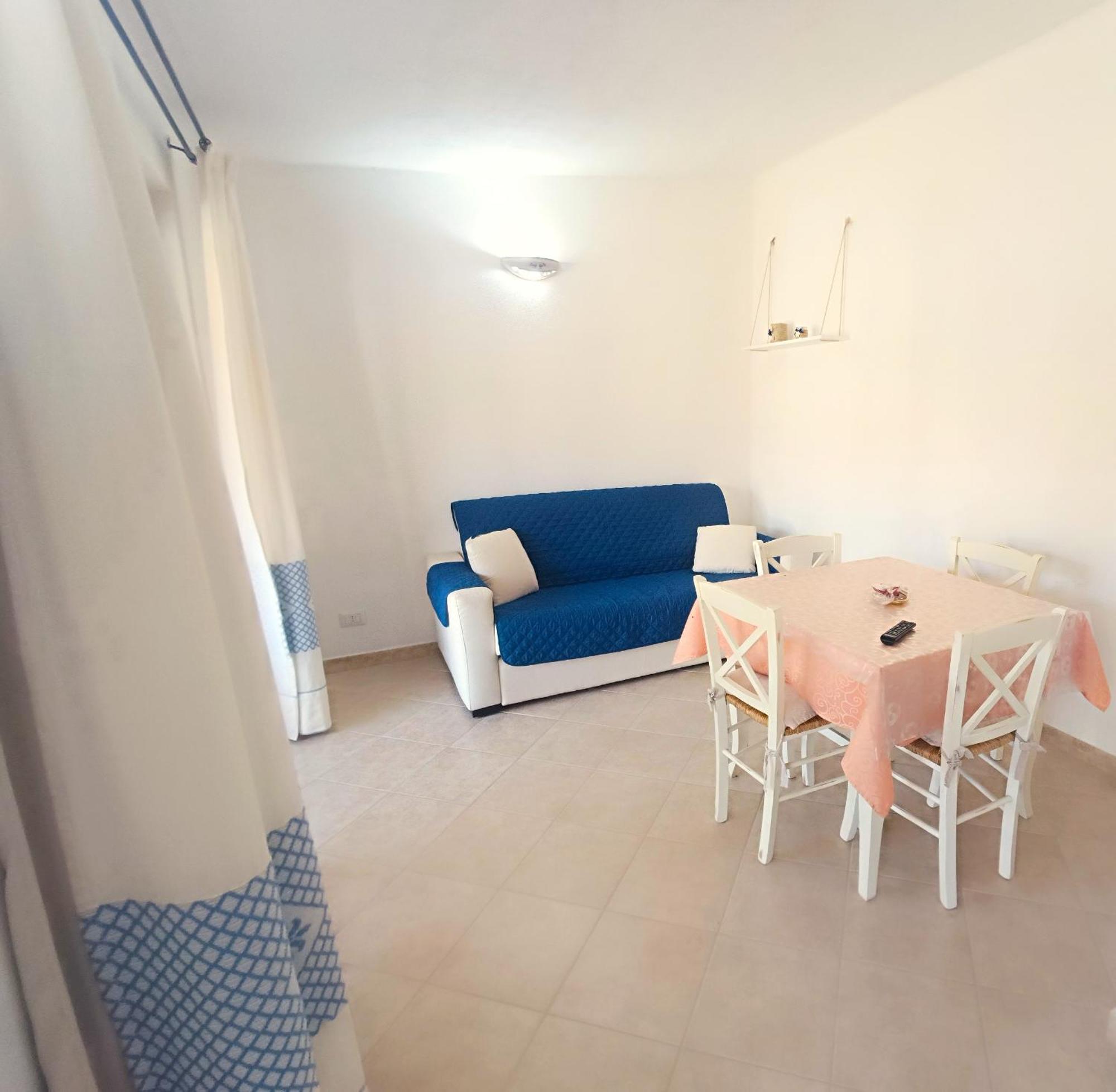 Case Vacanze Nioleo - Apartments And Pool Siniscola Exteriör bild