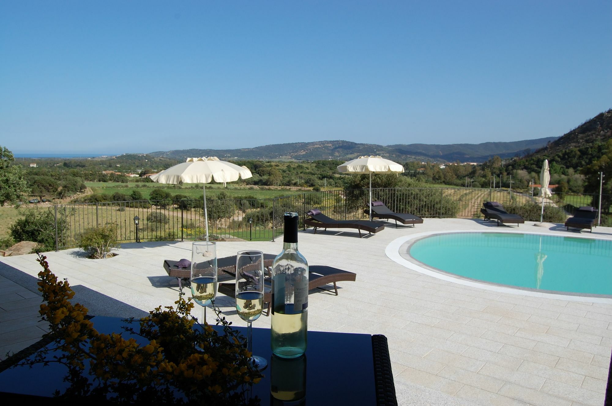 Case Vacanze Nioleo - Apartments And Pool Siniscola Exteriör bild